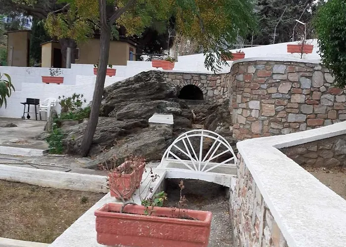 Poseidon House * Kini